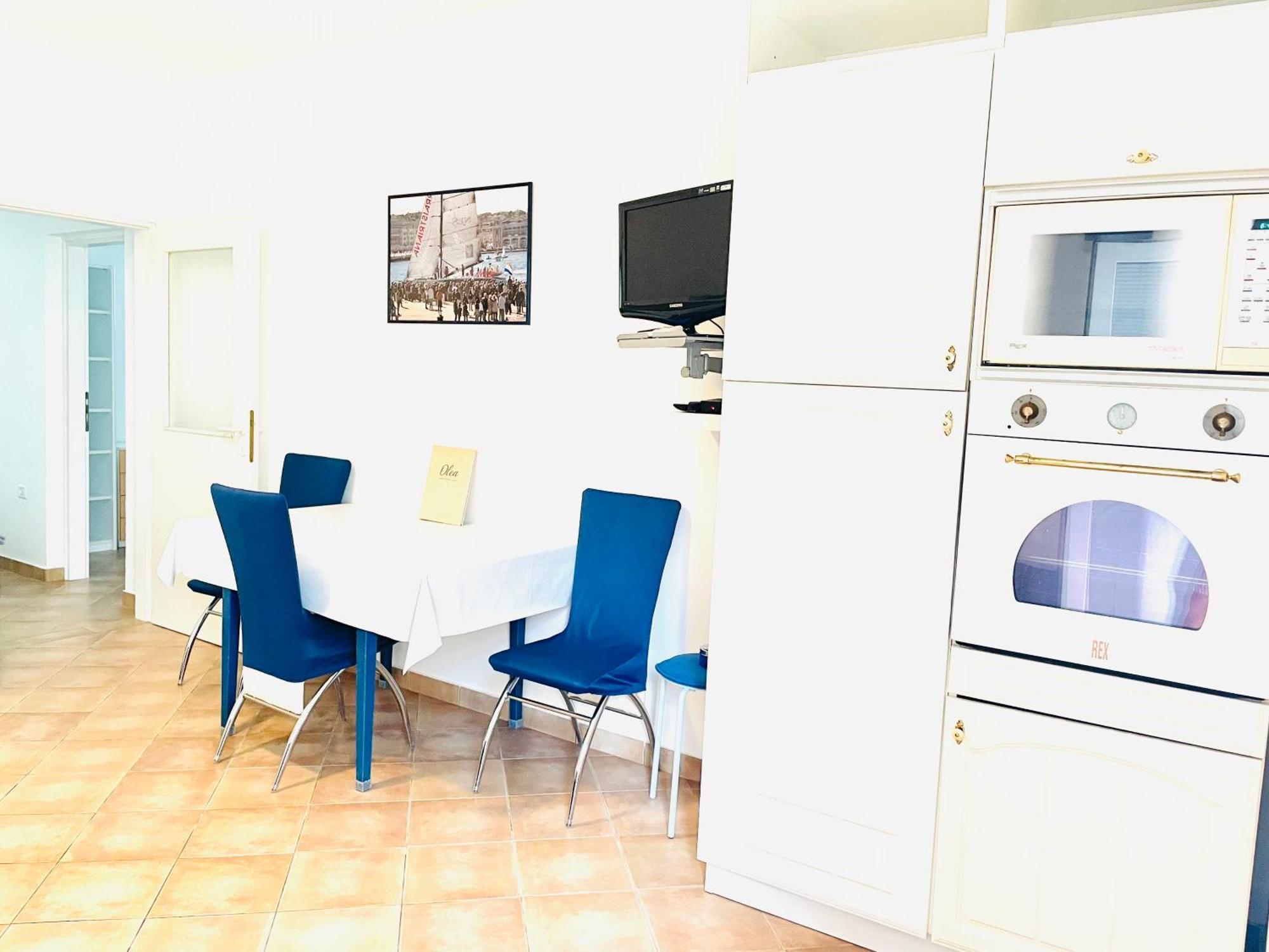 Apartment Olea *